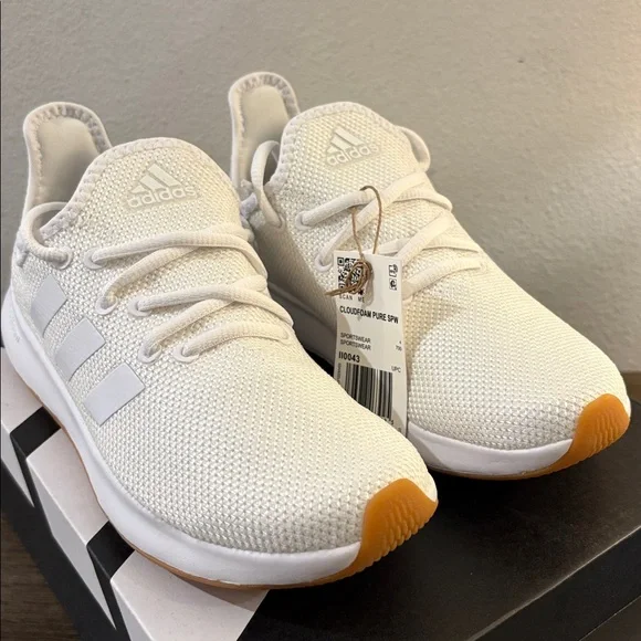 NIB [Adidas] Cloudfoam Pure Athletic Activewear Sneakers in White Women's 5.5